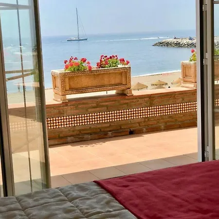 Luxury At The Beach Villa